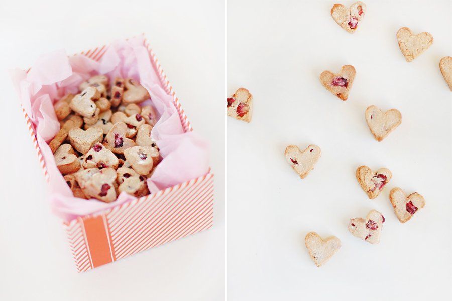 Easy, healthy homemade Valentine's Day Dog Treats recipe - your dog will love you more than ever! Grab the easy, DIY recipe and full tutorial here.