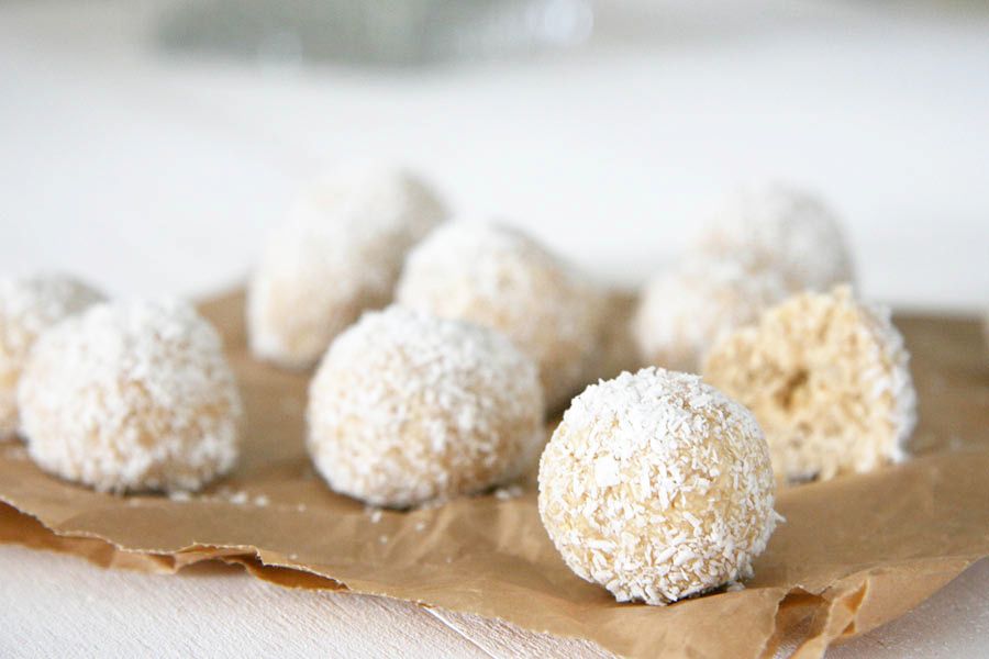 No Bake Coconut Dog Treat Recipe | Pretty Fluffy