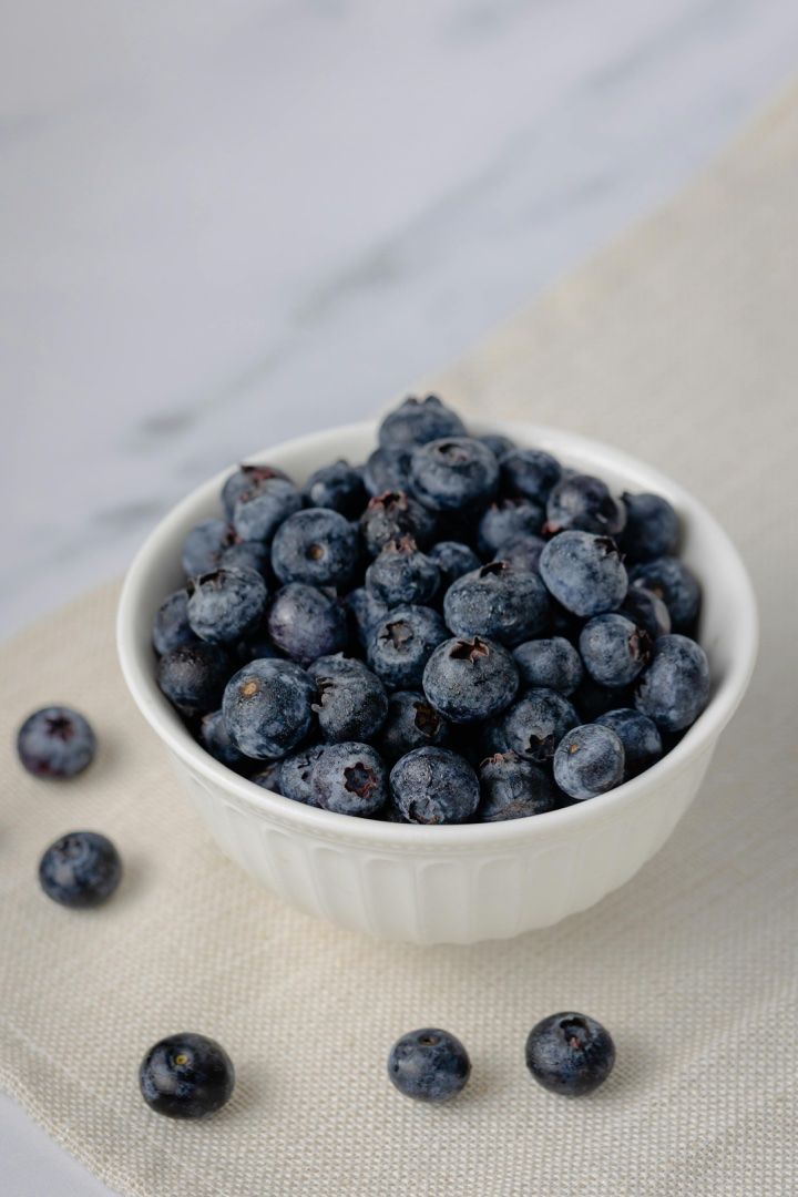 Can Dogs Eat Blueberries?
