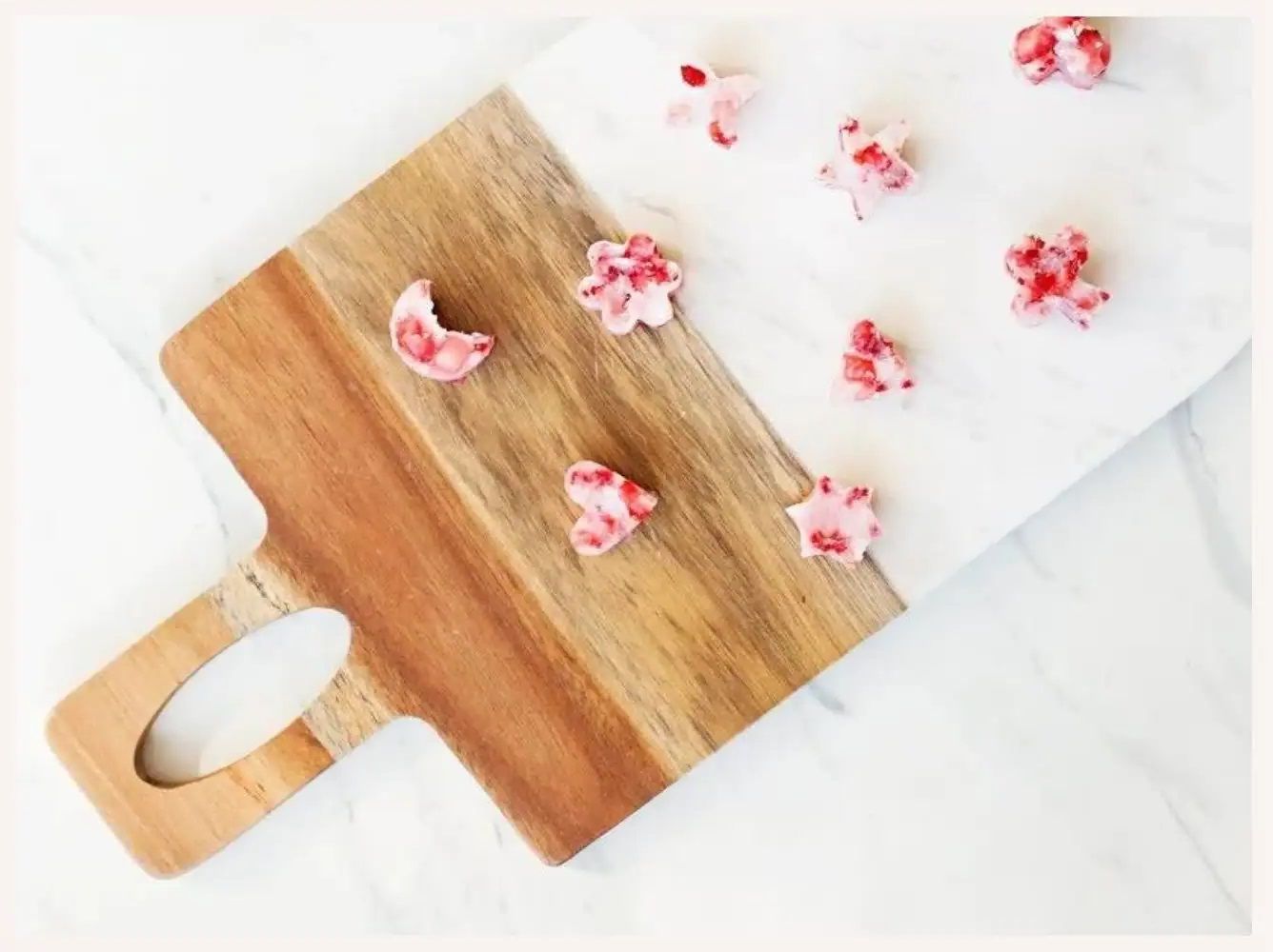Frozen Strawberry & Coconut Oil Dog Treats (2 Ingredients)