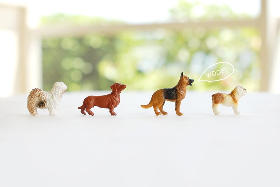 Four dog figurines - How to make your own DIY dog wine stoppers