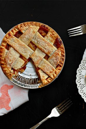 DIY: Dog Breed Tea Towel & Free Stencil