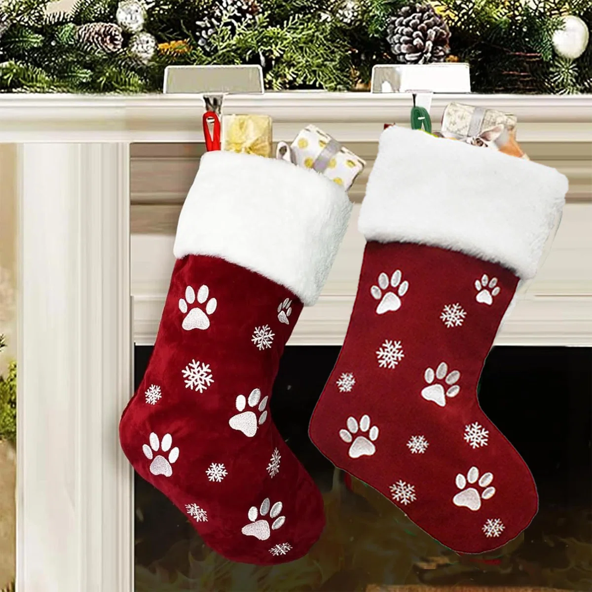 Dog Paw Print & Snowflake Pattern Hanging Socks