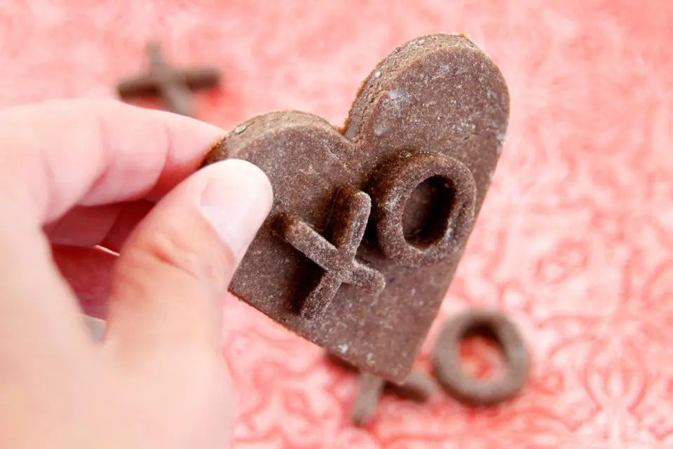15 Beautiful & Easy Valentines Day DIY Gifts