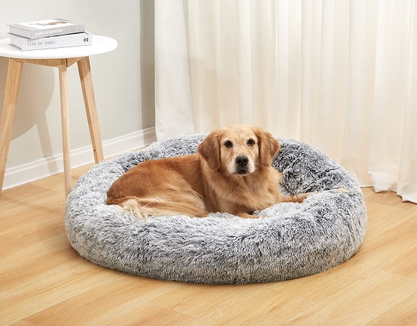 Bedfolks Calming Donut Dog Bed
